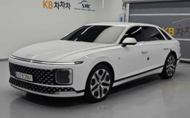 그랜져 그랜저 (GN7) 가솔린 2.5 2WD 매물 사진 8 - 2022/12 81,576km