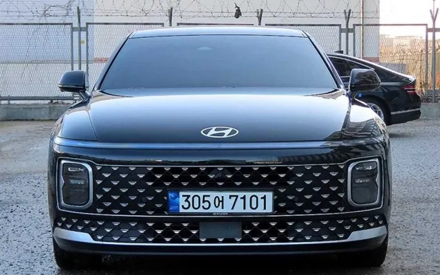 그랜져 그랜저 하이브리드 (GN7) 익스클루시브 매물 사진 4 - 2023/05 92,244km