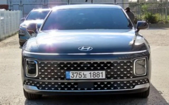 그랜져 그랜저 (GN7) 가솔린 2.5 2WD 매물 사진 2 - 2024/09 10,014km